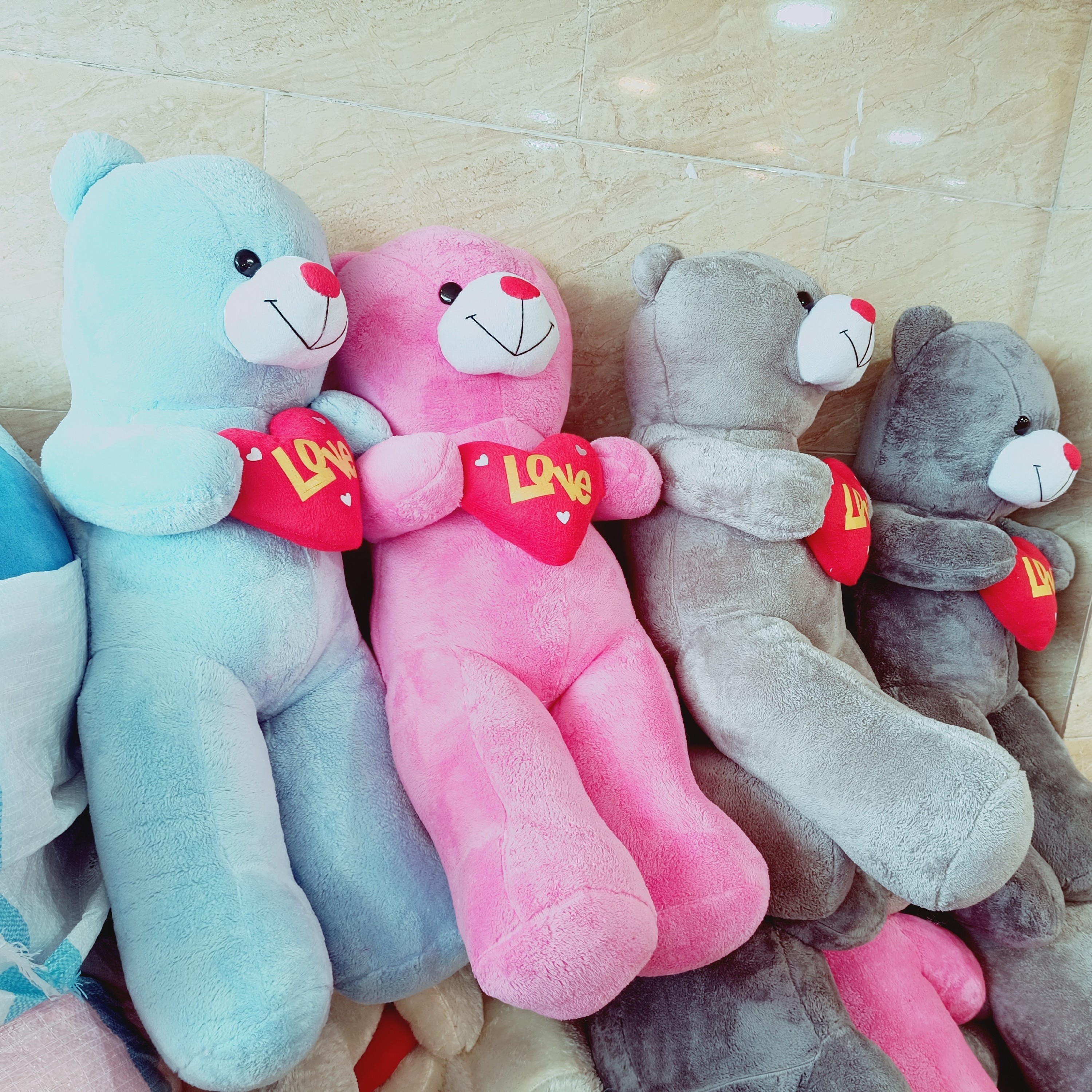 عروسک خرس شاسخین یک متری لاو love ،پارچه نیوسافت