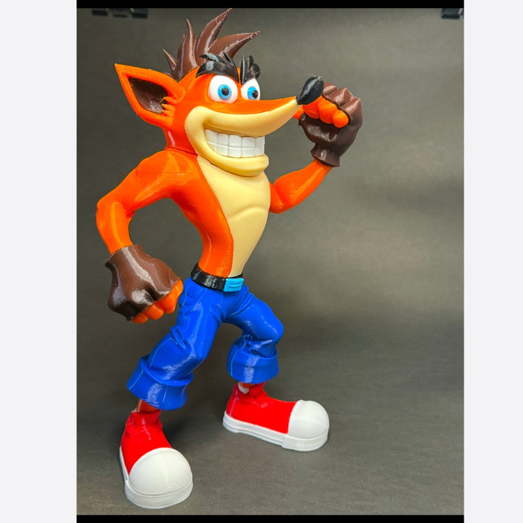 اکشن فیگور شخصیت کراش بندیکوت(Crash Bandicoot)