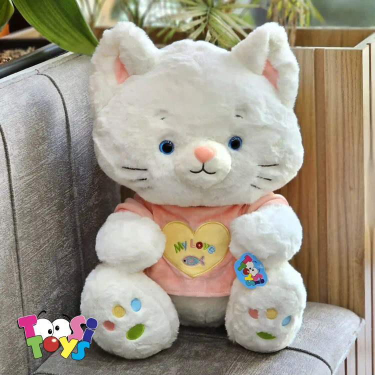 عروسک گربه نشسته لباس دار