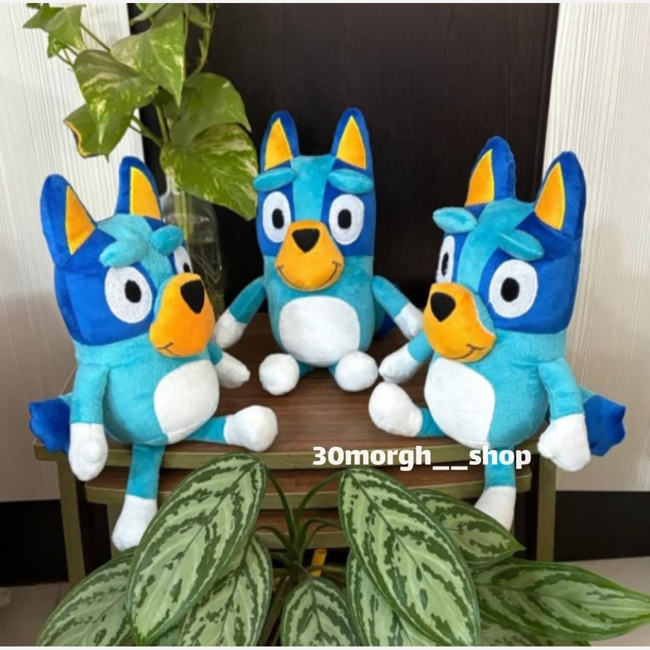 عروسک شخصیت کارتونی سگ آبی (پس کرایه)