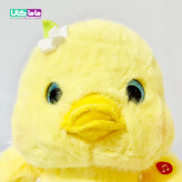 عروسک جوجه زرد کیف توت فرنگی + جغجغه 25 سانتیمتر
