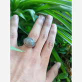 انگشتر عقیق کبود رگه دار معدنی