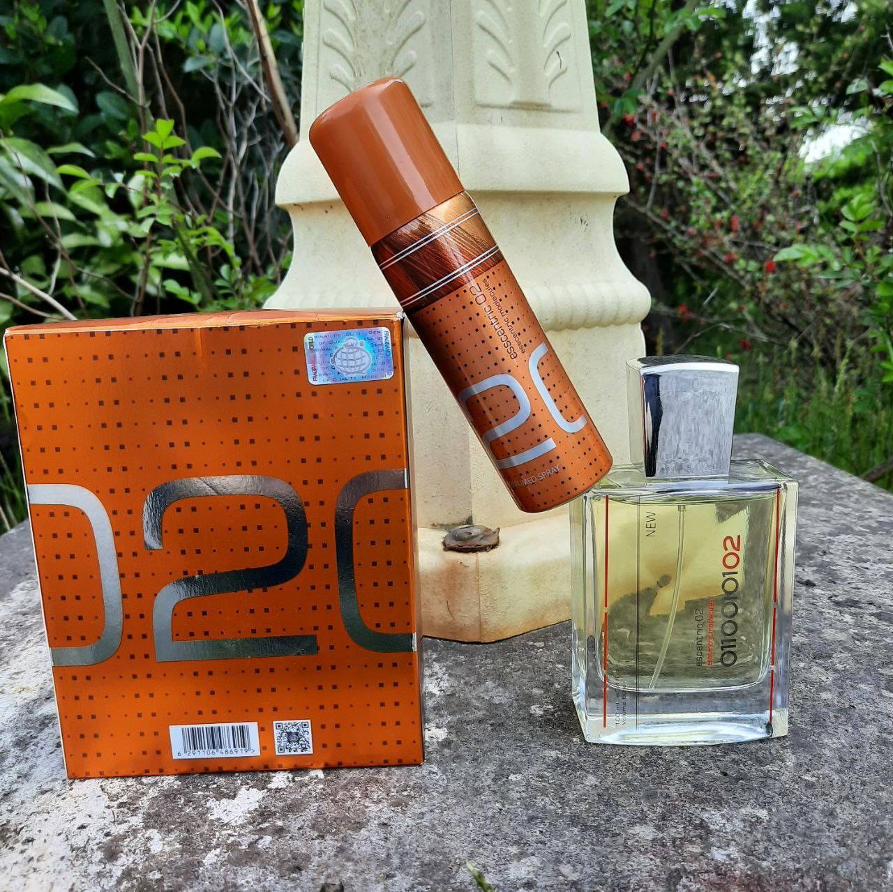 عطر فراگرانس ورد مولکول Fragrance World Esscentric moolecules 02
