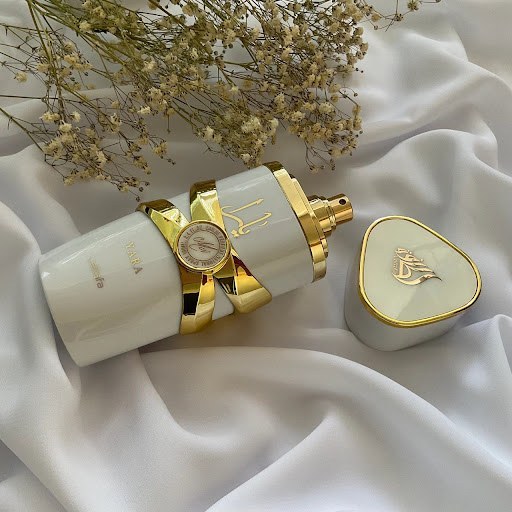 عطر یارا موی سفید Yara Moi برند لطافه 100 میل