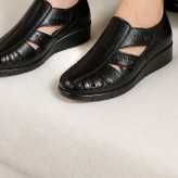 کفش طبی تابستانی