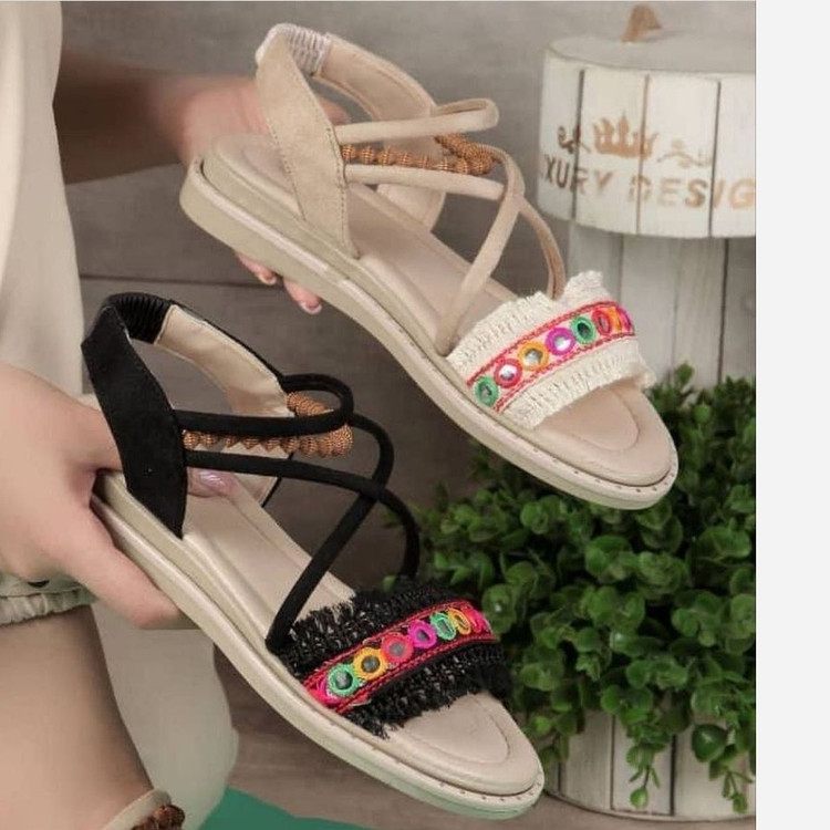 صندل سنتی مشکی کرم نسکافه ای