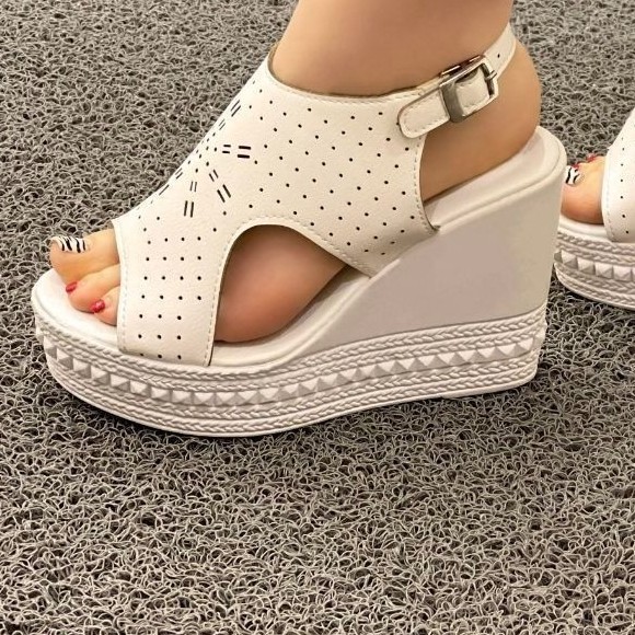 کفش لژدار جلو باز