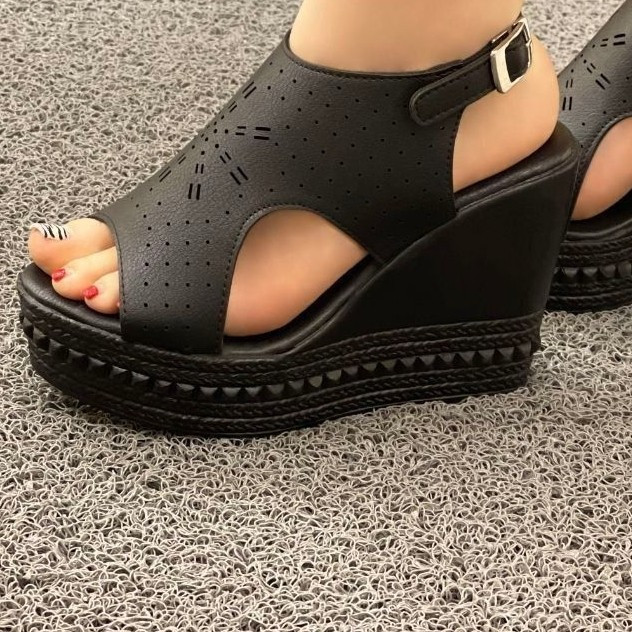 کفش لژدار جلو باز