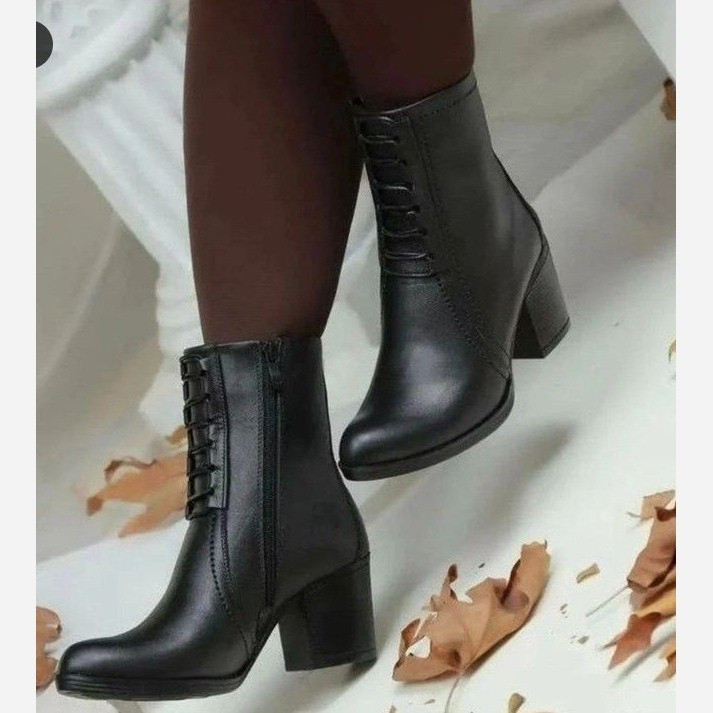بوت زنانه سماغی و مشکی