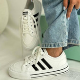 کتونی آدیداس سه خط