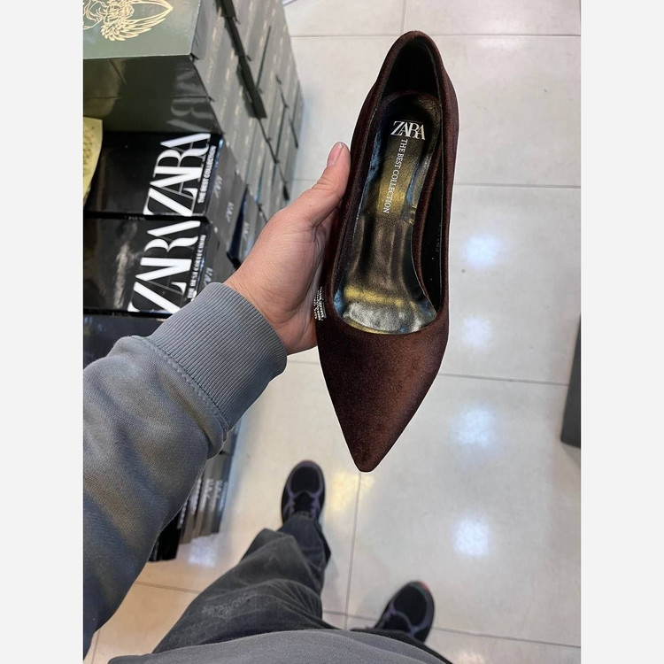 کفش مجلسی مخملی قهوه ای و مشکی