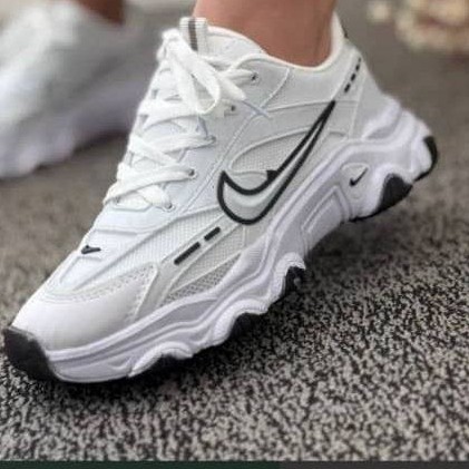 کتونی نایک شیک و خوشپا