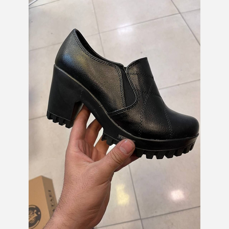 کفش زنانه لژدار طبی