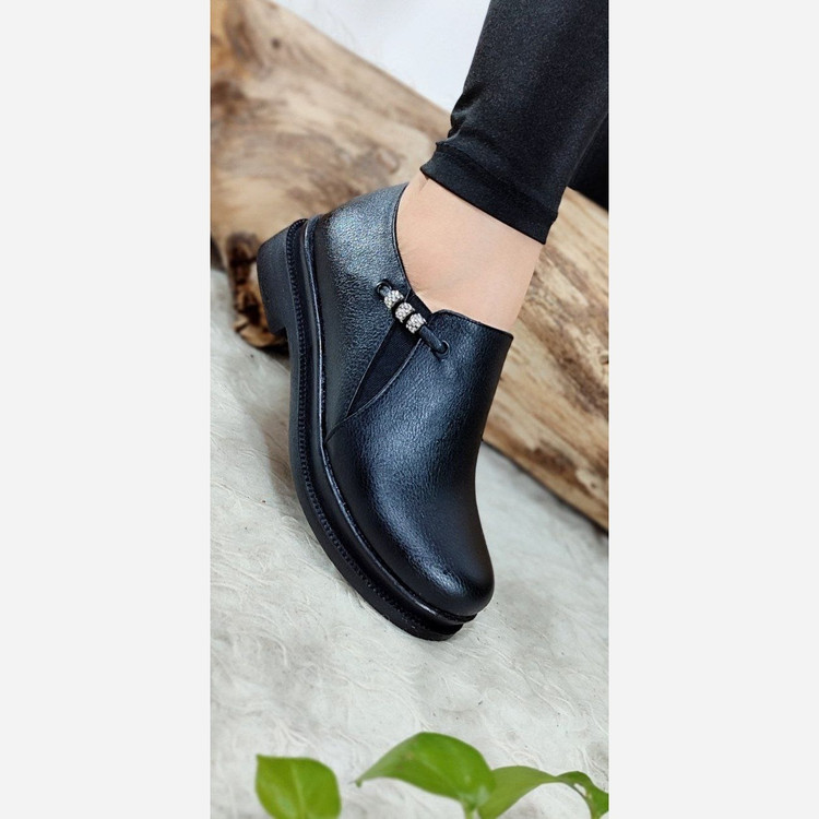 کفش راحتی دخترانه و زنانه مرواریدی