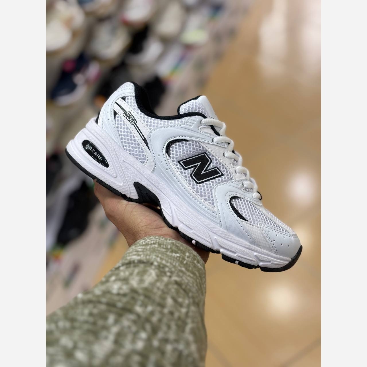 کتونی پیاده روی نیوبالانس 530  زنانه New Balance