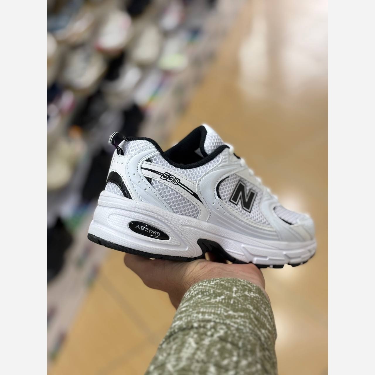 کتونی پیاده روی نیوبالانس 530 زنانه New Balance