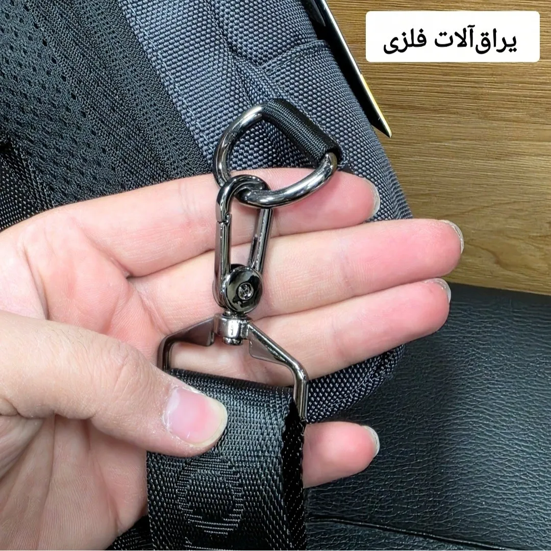بادی بگ مردانه وارداتی برزنتی جیتو مدل JITUO ضدآب با پورت USB