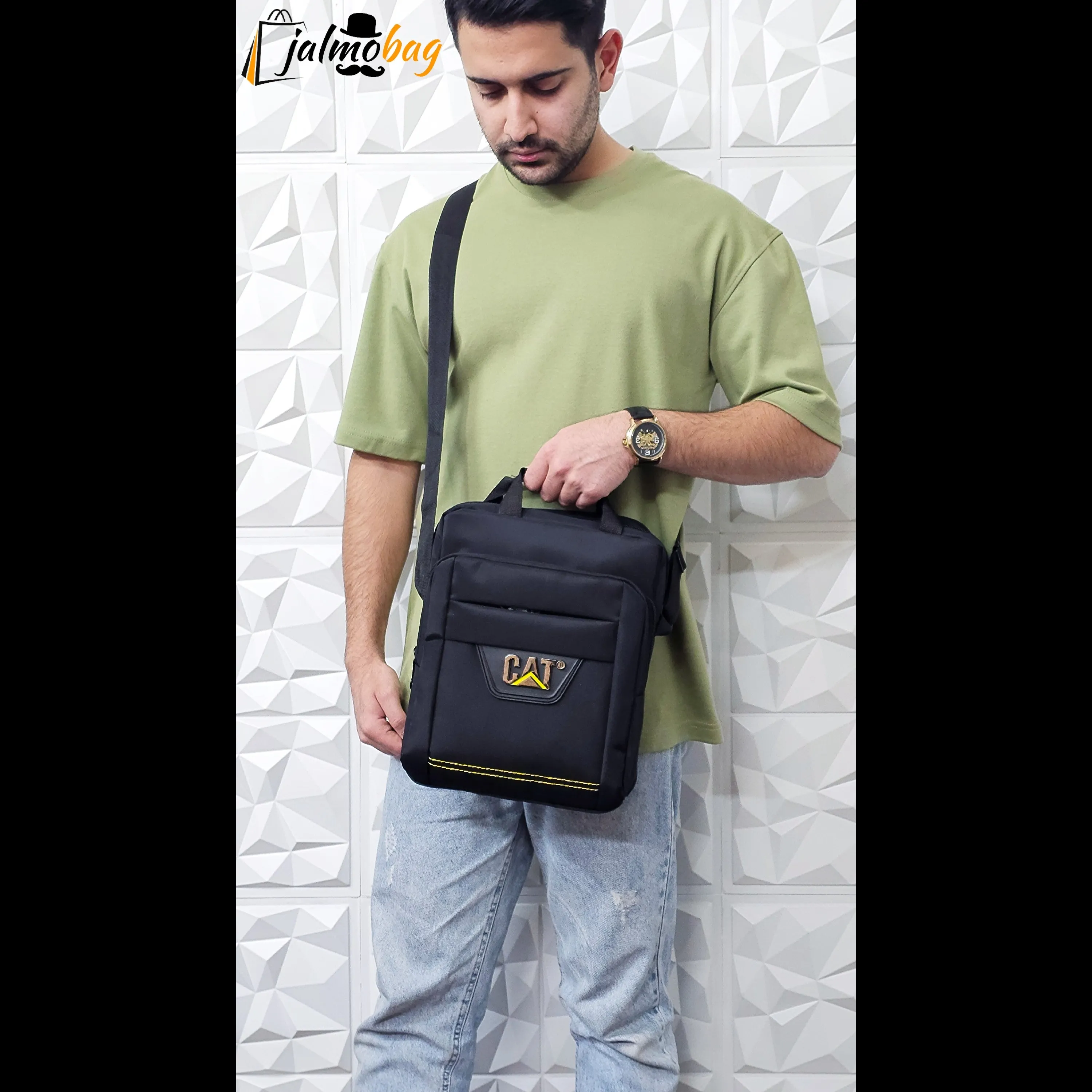 کیف دوشی و دستی مردانه برزنتی دیبا خارجی سه خانه مشکی سایز بزرگ