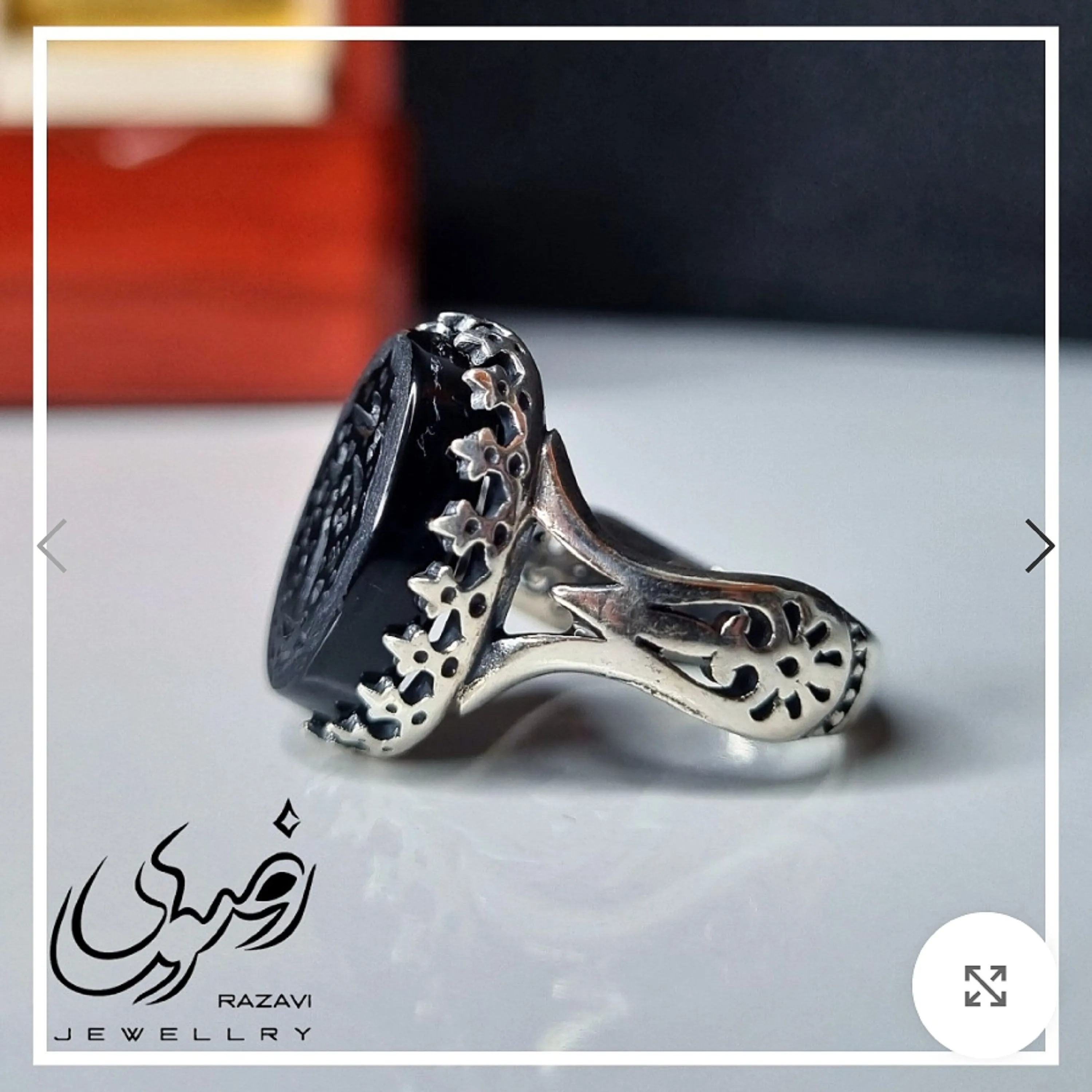 انگشتر نقره زنانه عیار 925 با نگین عقیق مشکی حکاکی دست استاد فتح