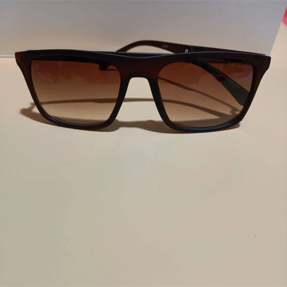 عینک آفتابی مردانه دیزل DESELZ آیتم 2317 استاندارد UV400 مناسب صورت متوسط و بزرگ 5 رنگ جذاب