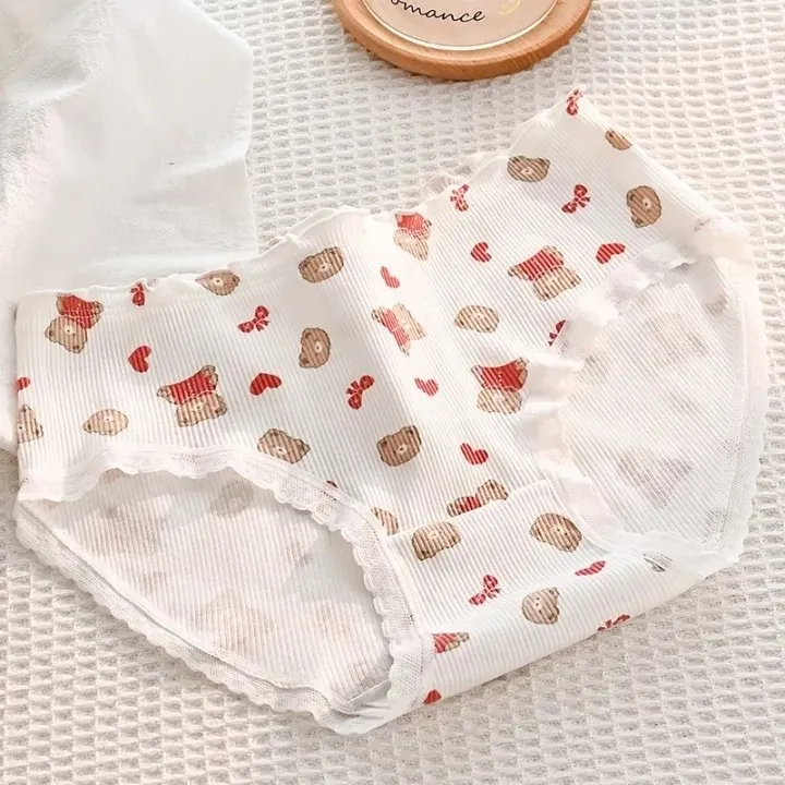 شورت زنانه عروسکی کبریتی نخی طرح تدی سایز بزرگ سه ایکس (پک سه تایی)