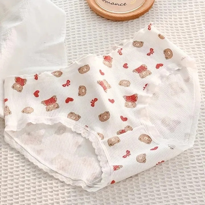 شورت زنانه عروسکی کبریتی نخی طرح تدی سایز بزرگ سه ایکس (پک سه تایی)