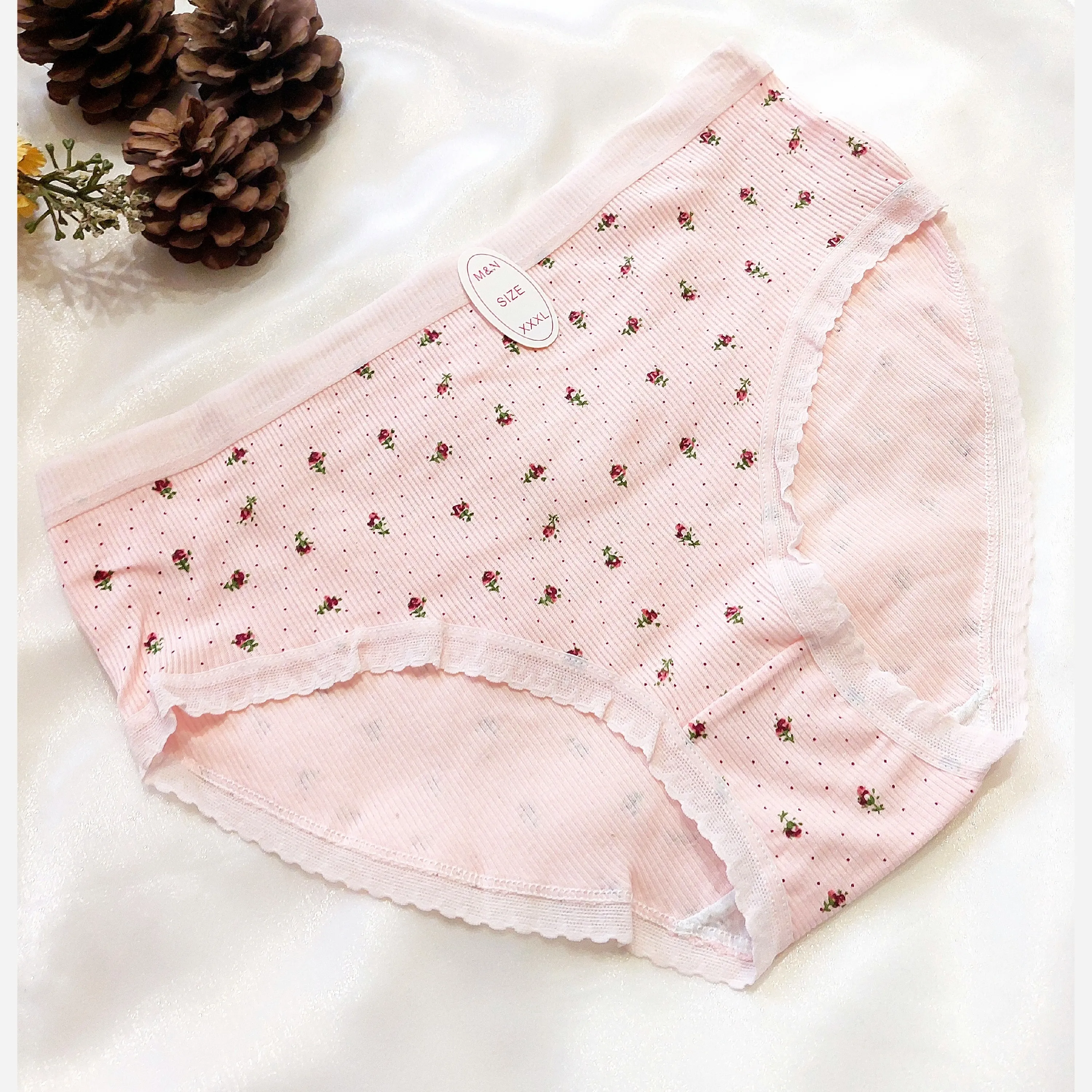 شورت زنانه عروسکی کبریتی نخی سایز بزرگ سه ایکس (3X)