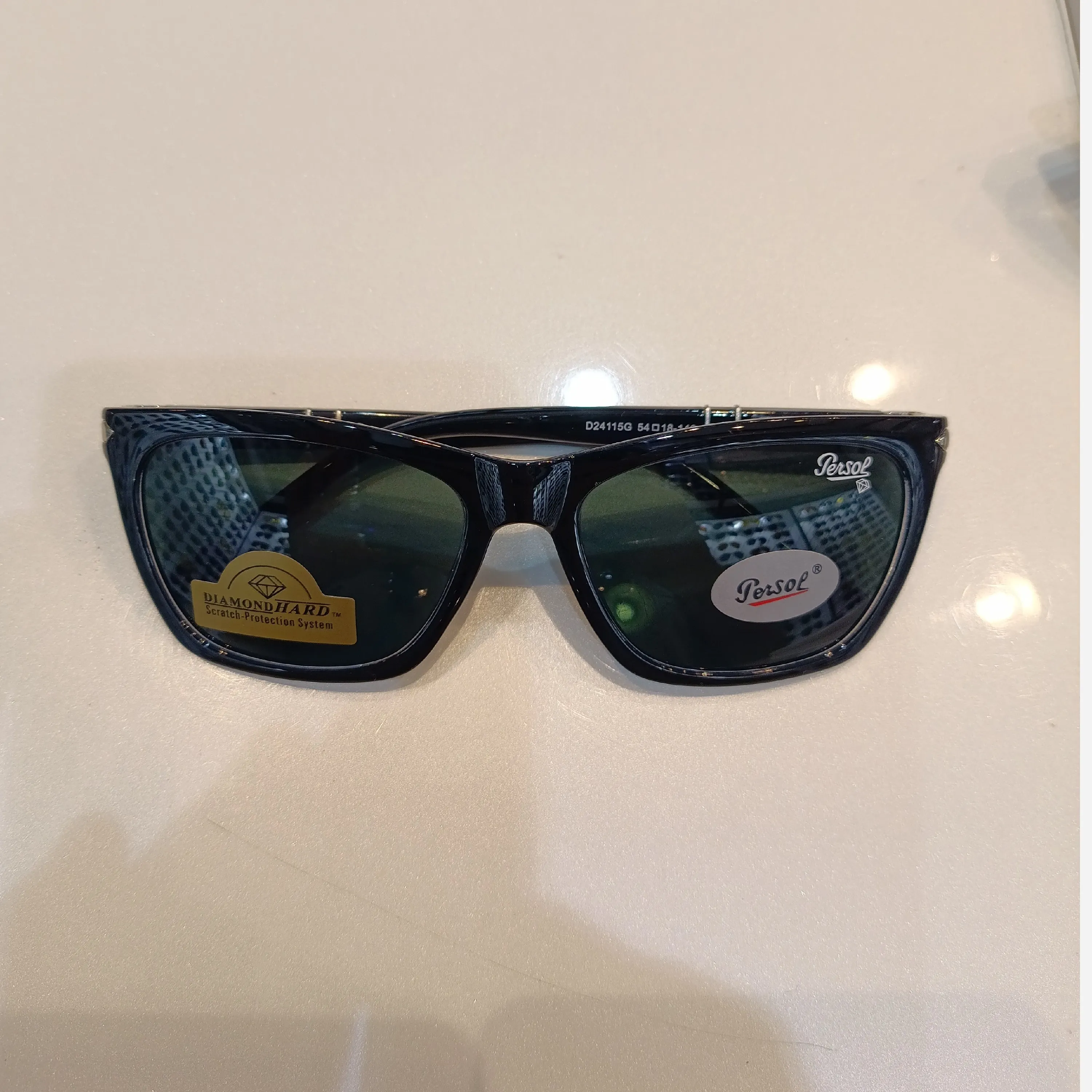عینک آفتابی پرسول شیشه سنگ persol ایتالیا دسته فنر دارای آنتی رفلکس کد 24115