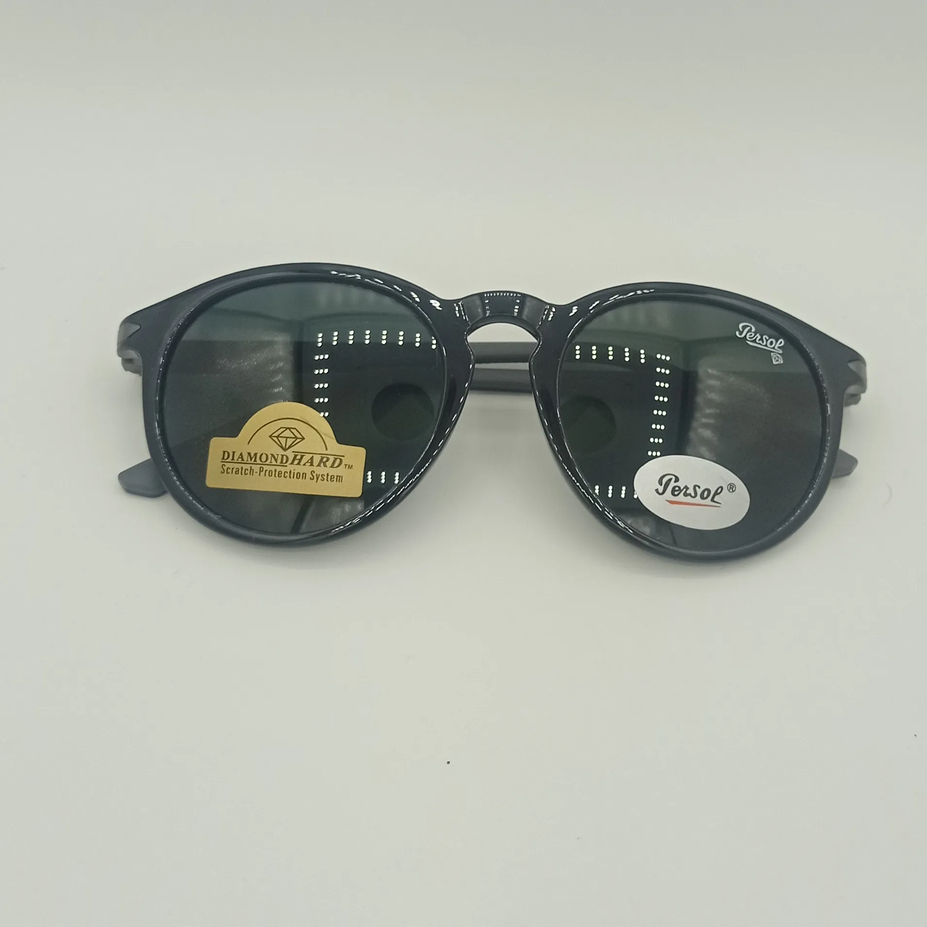 عینک آفتابی گرد پرسول persol شیشه الماس دسته فنر کد 8084 ایتالیا
