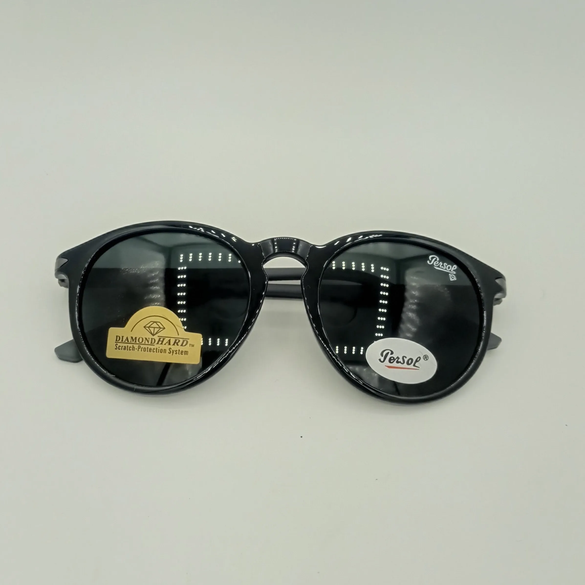 عینک آفتابی گرد پرسول persol شیشه الماس دسته فنر کد 8084 ایتالیا