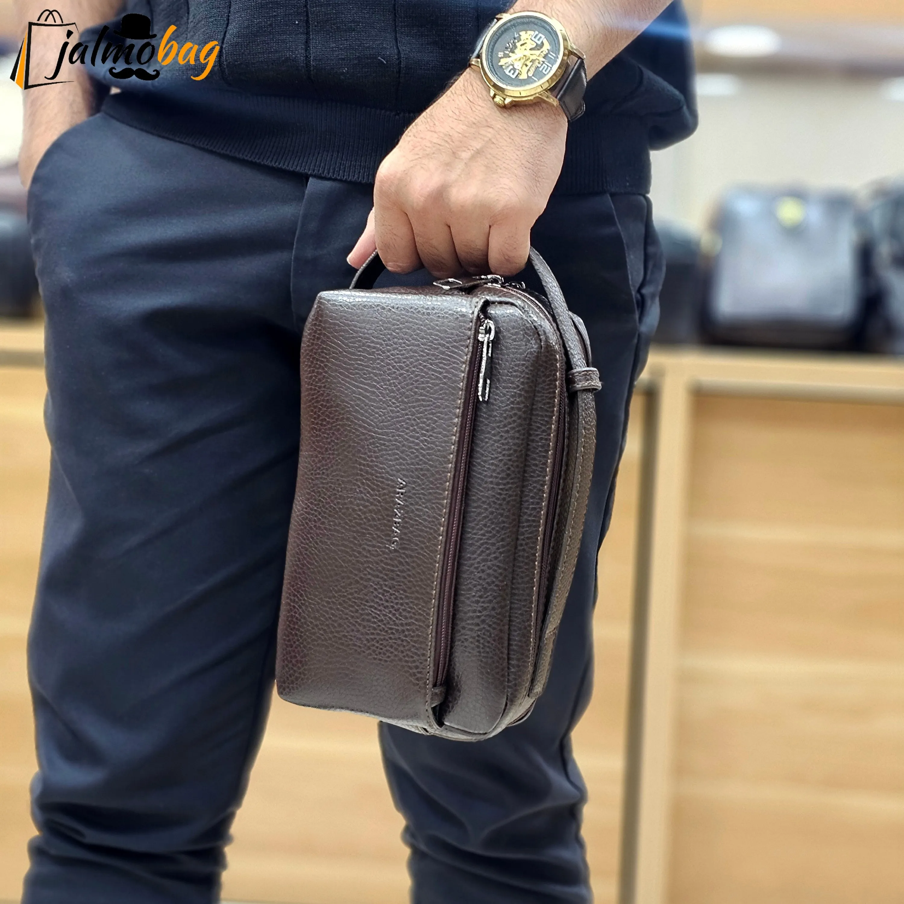 کیف دستی مردانه چرم صنعتی ضد خش دو خانه مدل شوزبگ