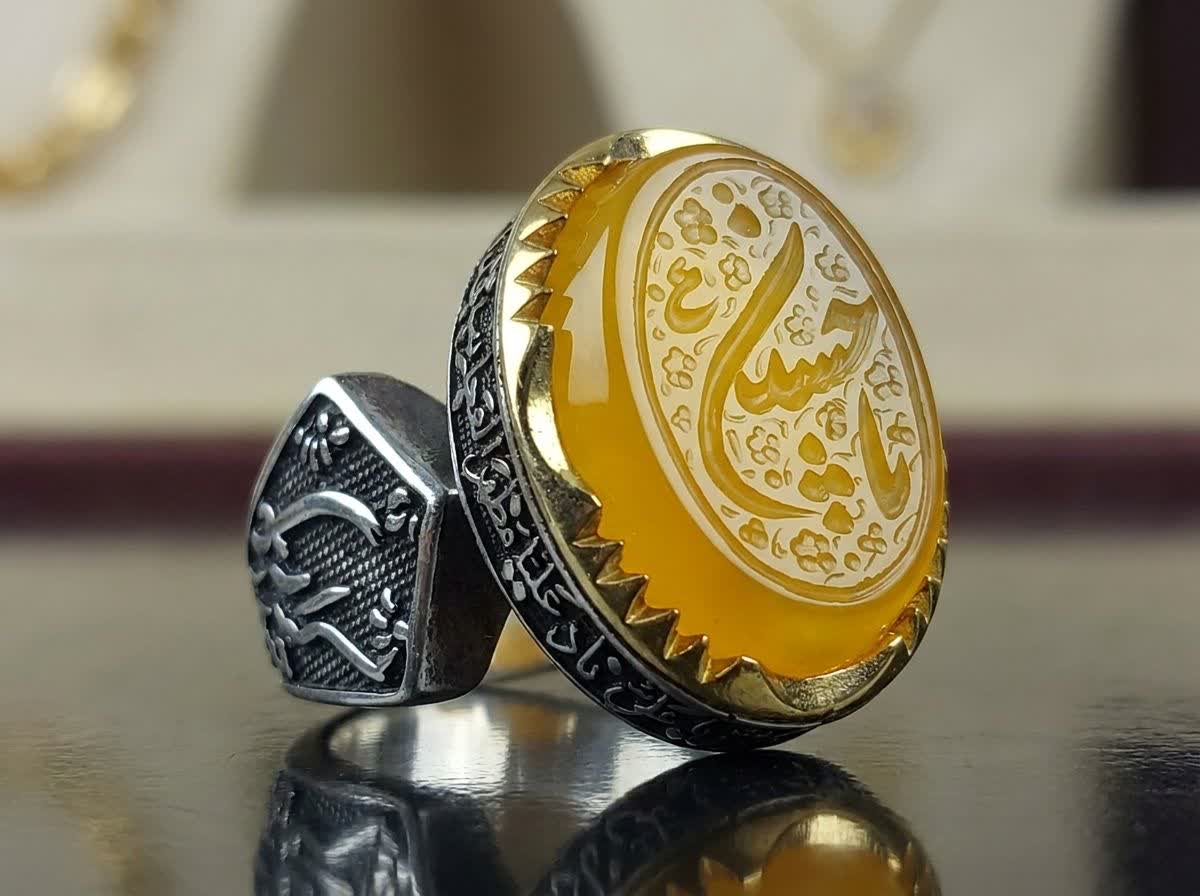 انگشتر آلیاژی باسنگ عقیق زرد حکاکی یاحسین (ع) کد 5928