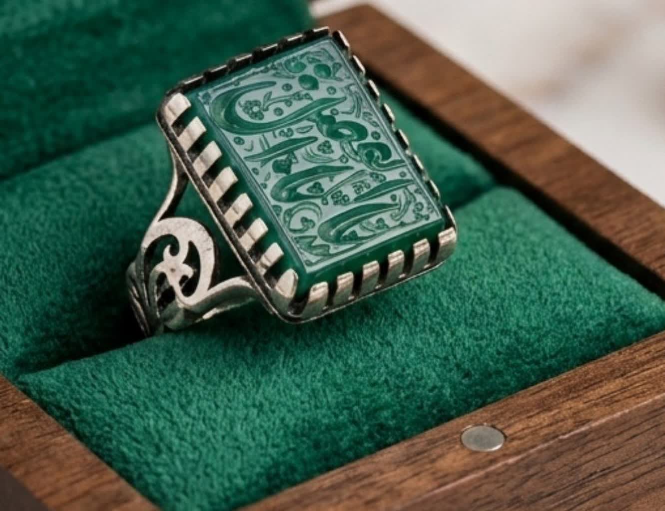 انگشتر آلیاژی باسنگ عقیق سبز حکاکی یا ابالفضل کد 5477