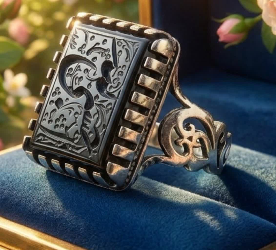 انگشتر آلیاژی باسنگ عقیق مشکی حکاکی حسبی الله کد 5475