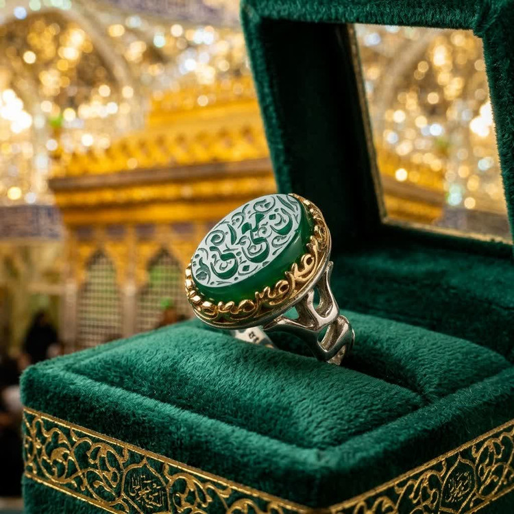 انگشتر آلیاژی باسنگ عقیق سبز حکاکی ان معی ربی کد 5377