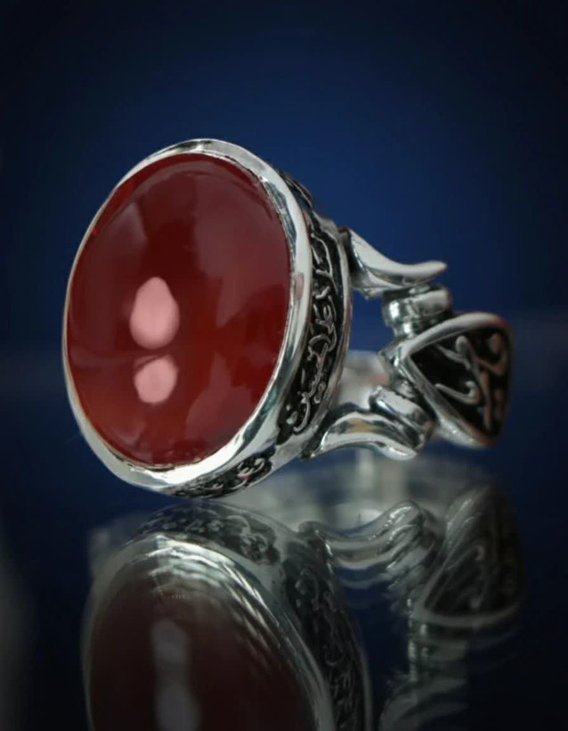 انگشتر نقره با سنگ عقیق قرمز رکاب چهارسلام | شکوه، انرژی و اصالت مردانه کد 3953