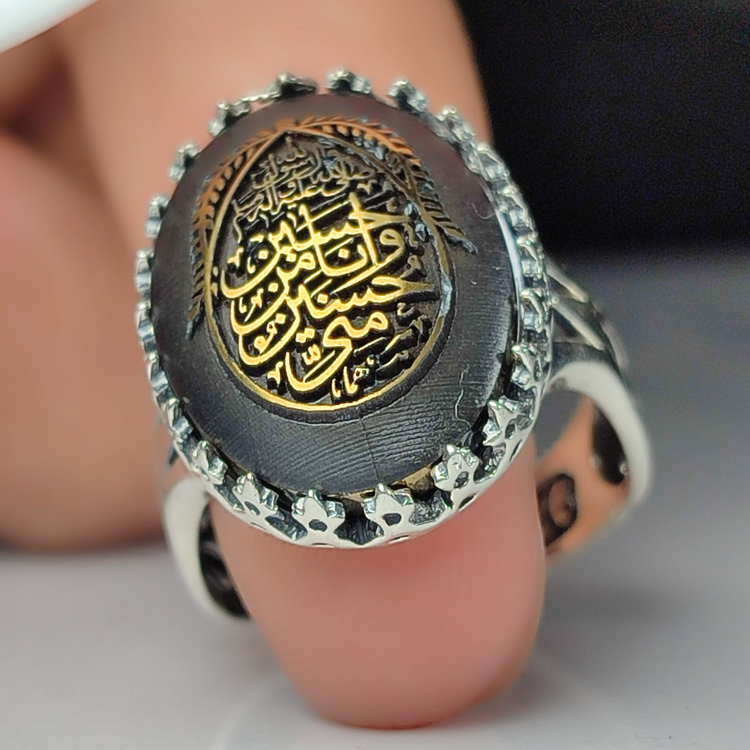 انگشتر حدید حکاکی حسین و منی وانا من حسین رکاب آلیاژی باکیفیت کد 3752