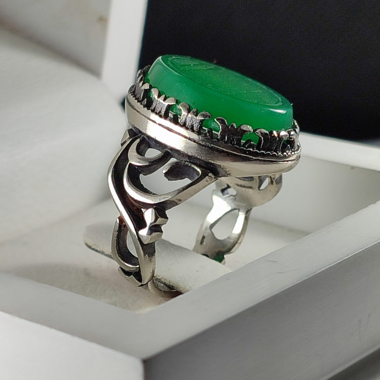 انگشتر عقیق سبز رکاب یاحسین رکاب آلیاژی باکیفیت حکاکی حرز امام جواد (ع) کد 3580