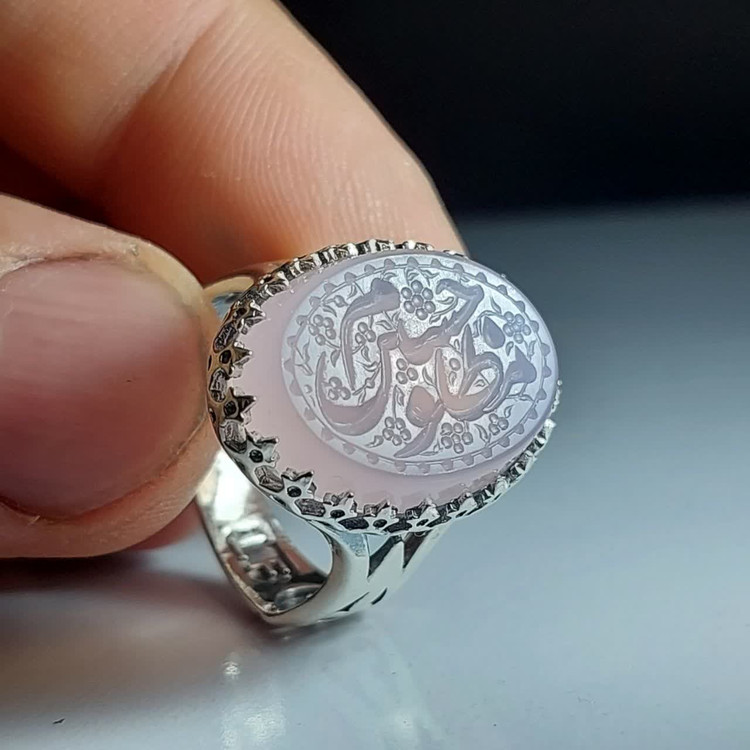 انگشتر نقره عقیق سوسنی با حکاکی مظلوم حسین انگشتر مردانه 4259