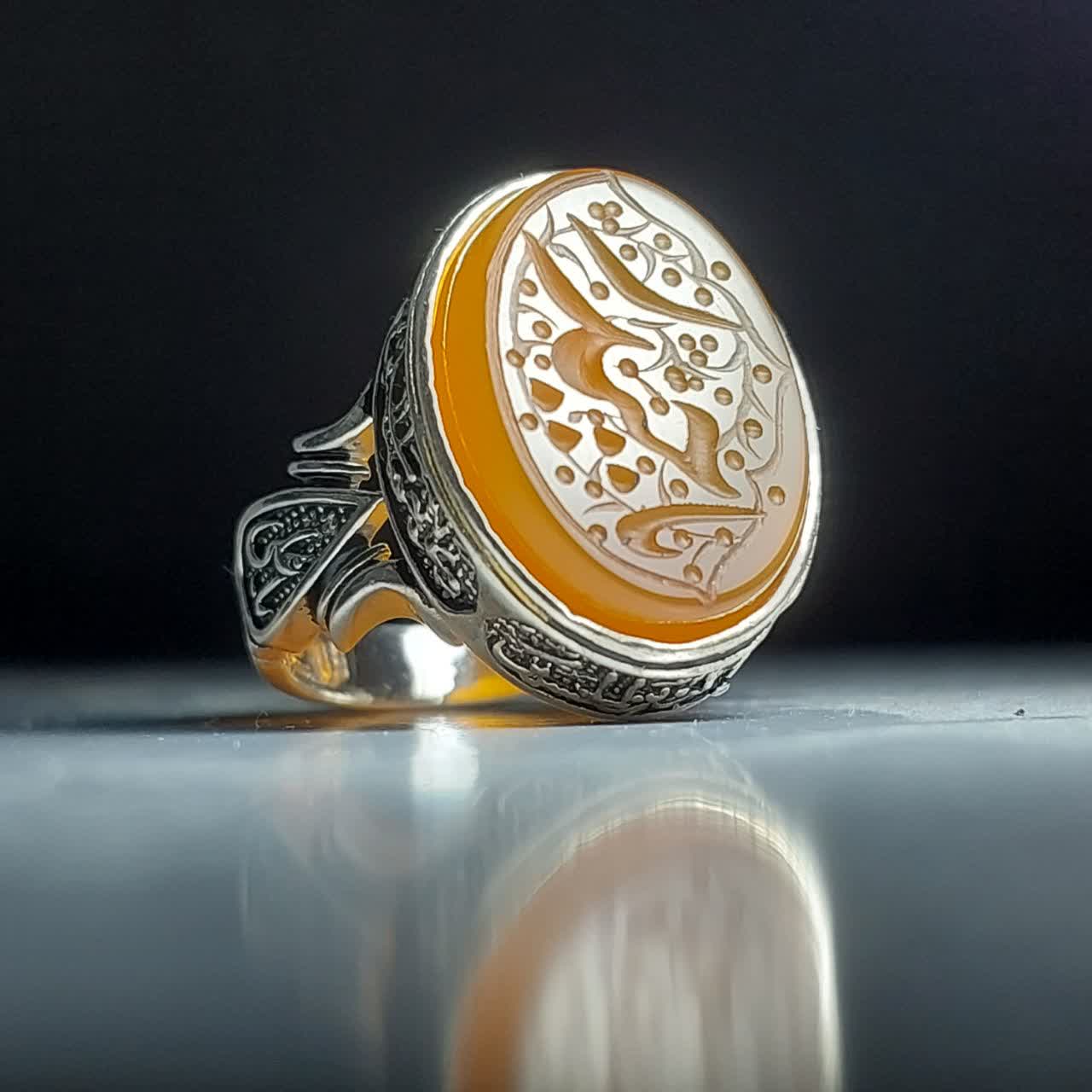 خرید انگشتر عقیق پرتغالی خطی با نقش «حیدر» و رکاب چهار سلام کد 1864