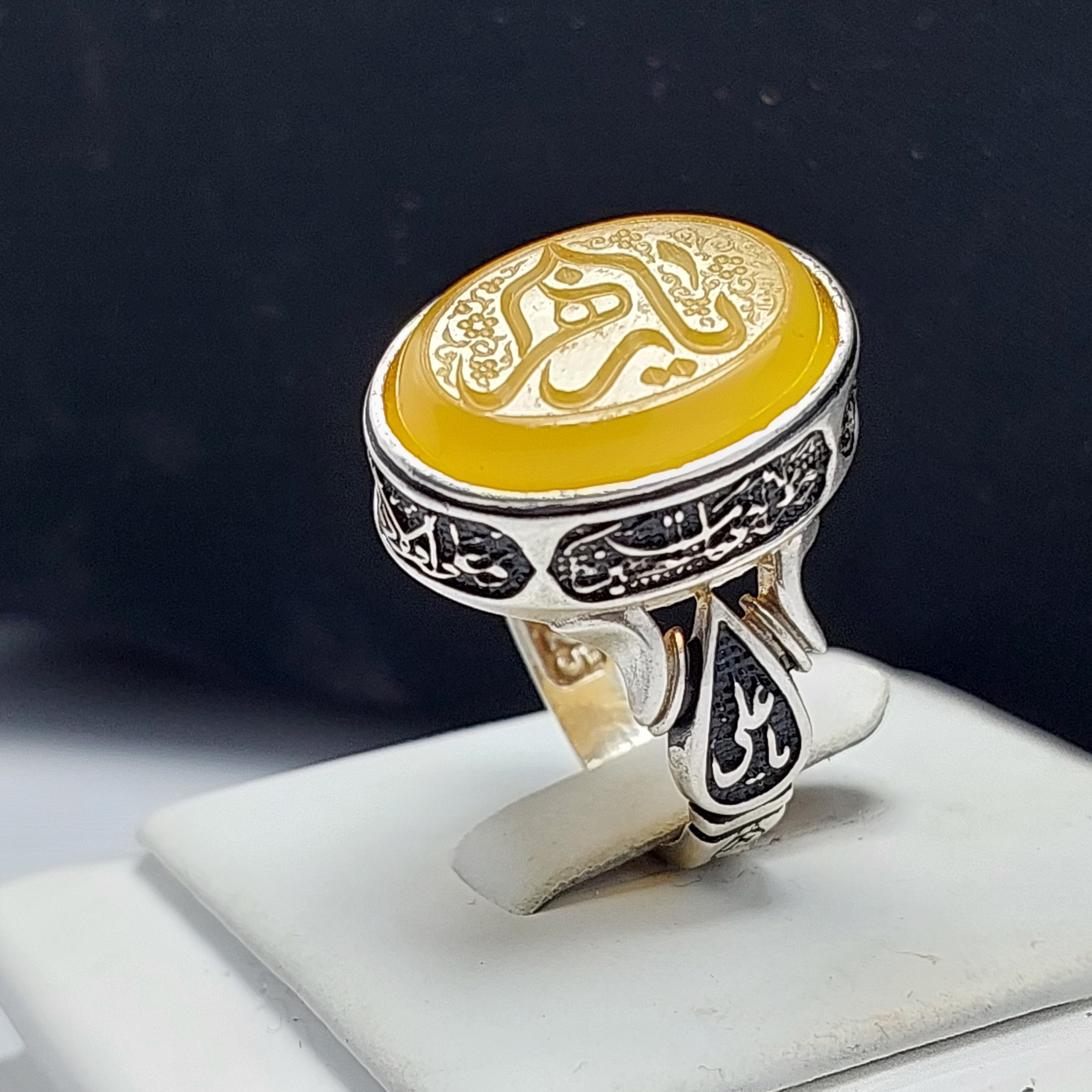 انگشتر عقیق زرد اصل با رکاب چهارسلام
