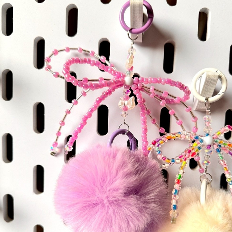 دست کلید دو تکه جاسویچی جاکلیدی پینترستی چارم بگ پاپیون پرنسسی آویزکیف فونچارم پشمالو پوم پوم کیوت فانتزی