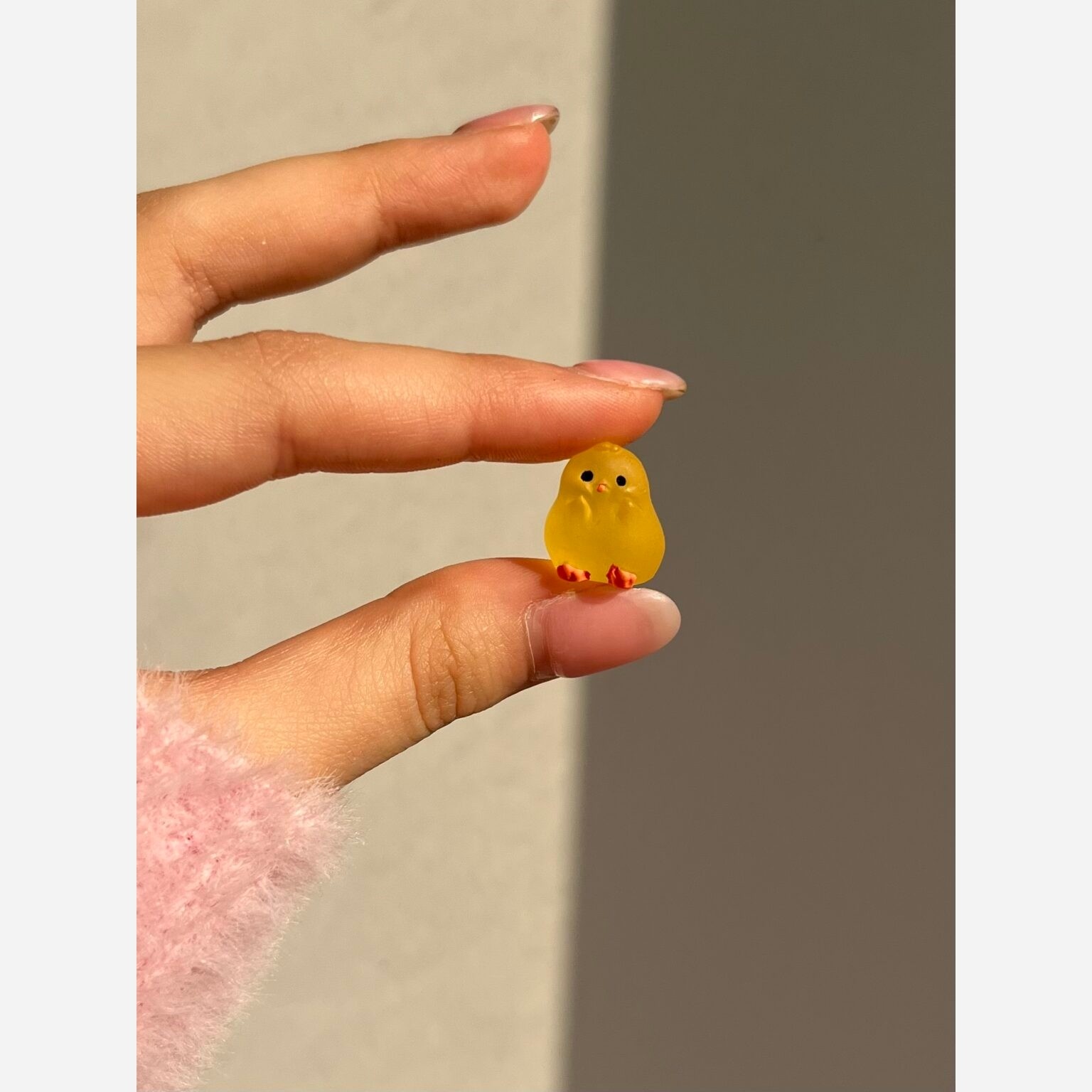 فینگیل شبتاب جوجه مخملی روداشبوردی شب تاب گوگولی کوچولو نقلی اورجینال وارداتی فیگور مینی