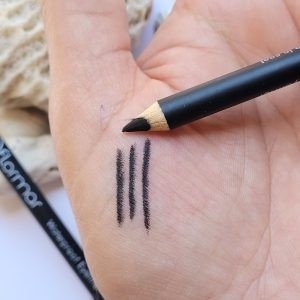 مداد مشکی خط چشم نرم و روان بدون حساسیت ماندگاری بالا پیگمنت عالی مداد ابرو مشکی