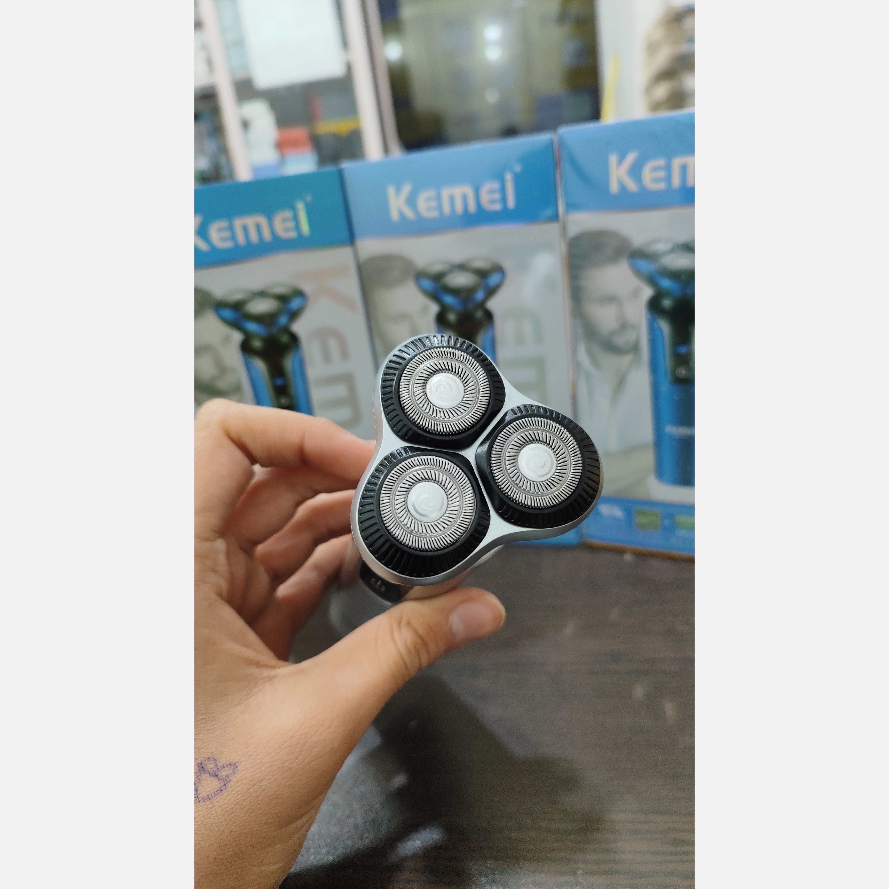 ریشتراش کیمی اصلی ضد آب و سری مگنتی