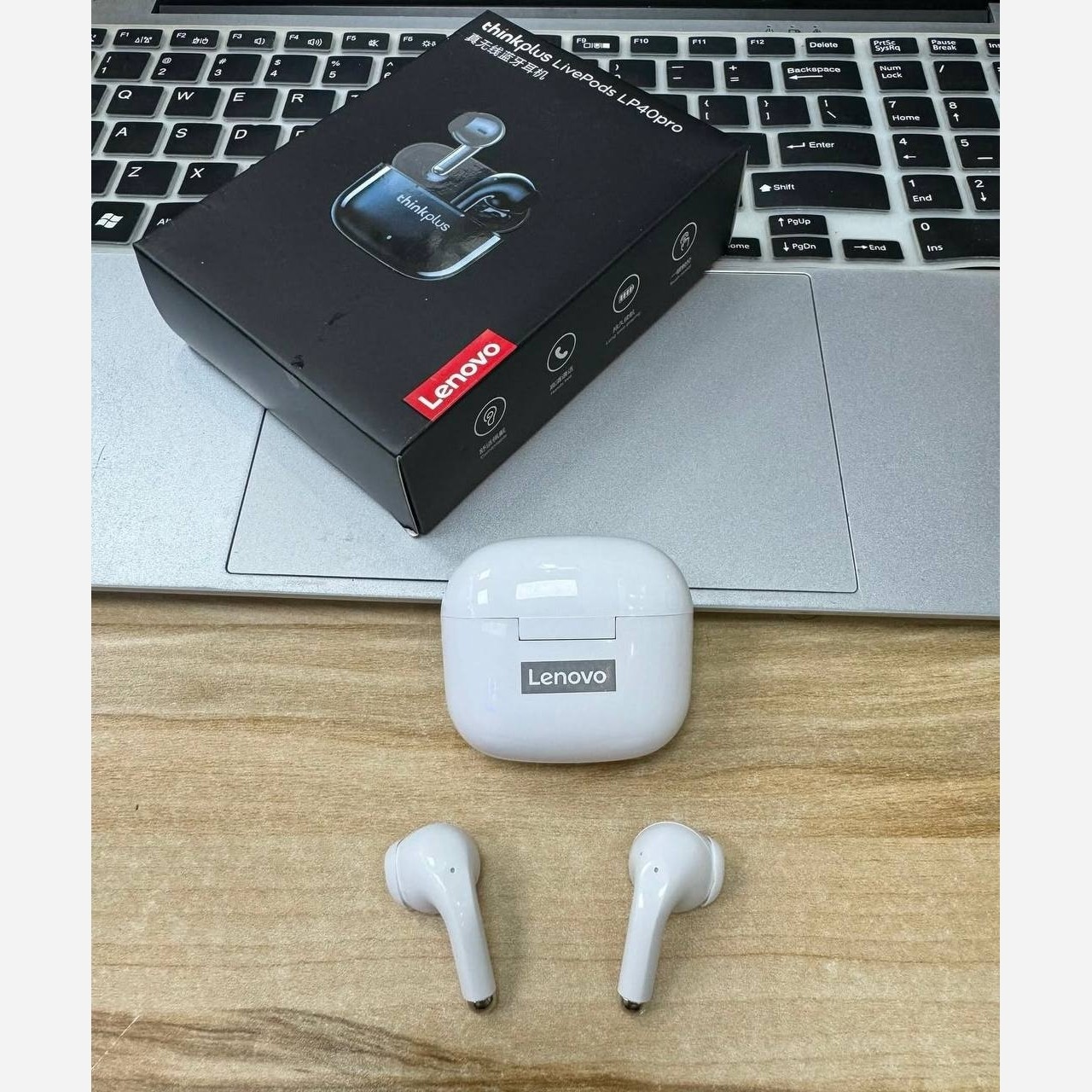 ایرپاد پرو Lenovo مدل LP40Pro نگهداری شارژ زیاد کیفیت بسیار عالی