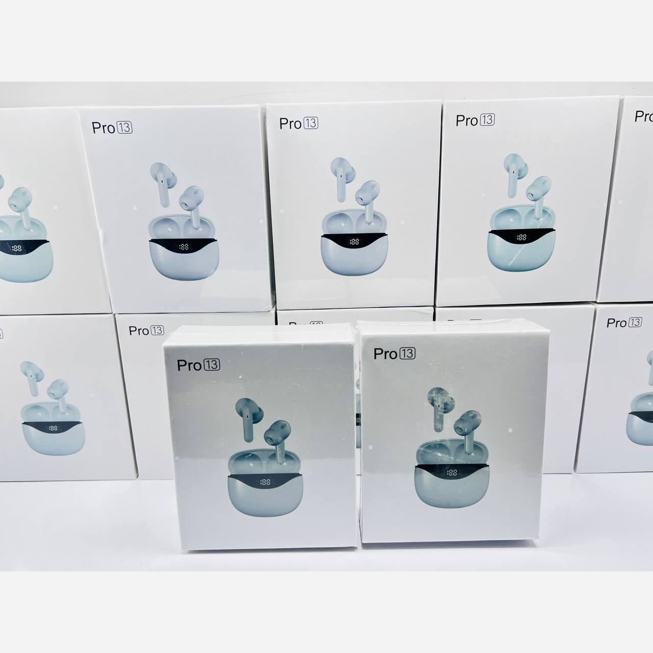 ایرپاد Apple صفحه نمایش دار کیفیت خیلی عالی نگه داری شارژ زیاد فقط سفید