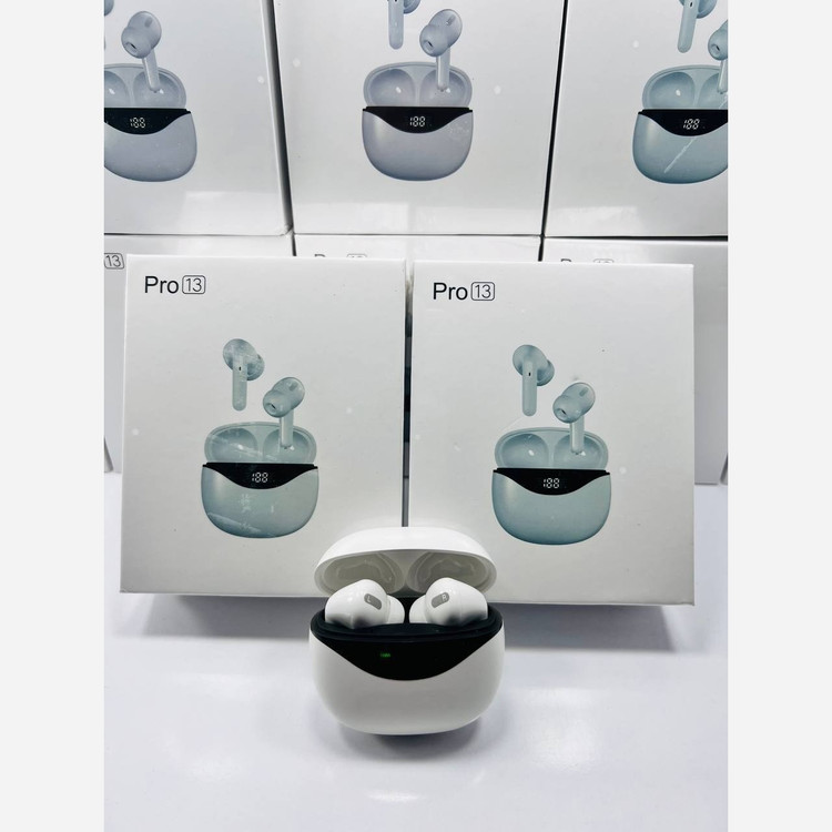ایرپاد Apple صفحه نمایش دار کیفیت خیلی عالی نگه داری شارژ زیاد فقط سفید
