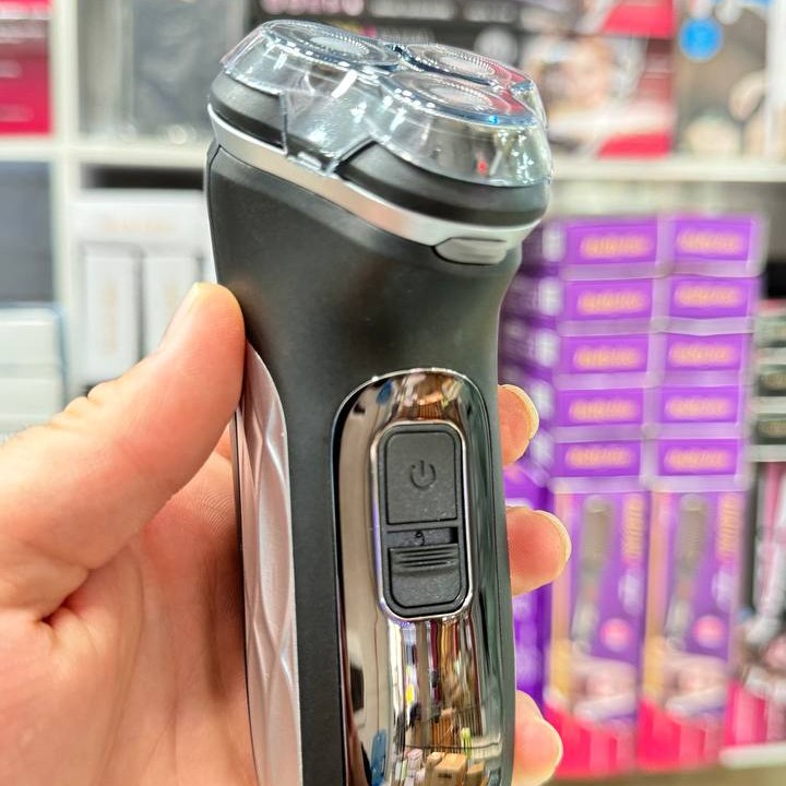 ریش تراش سه تیغ فیلیپس philips مدل AT899
