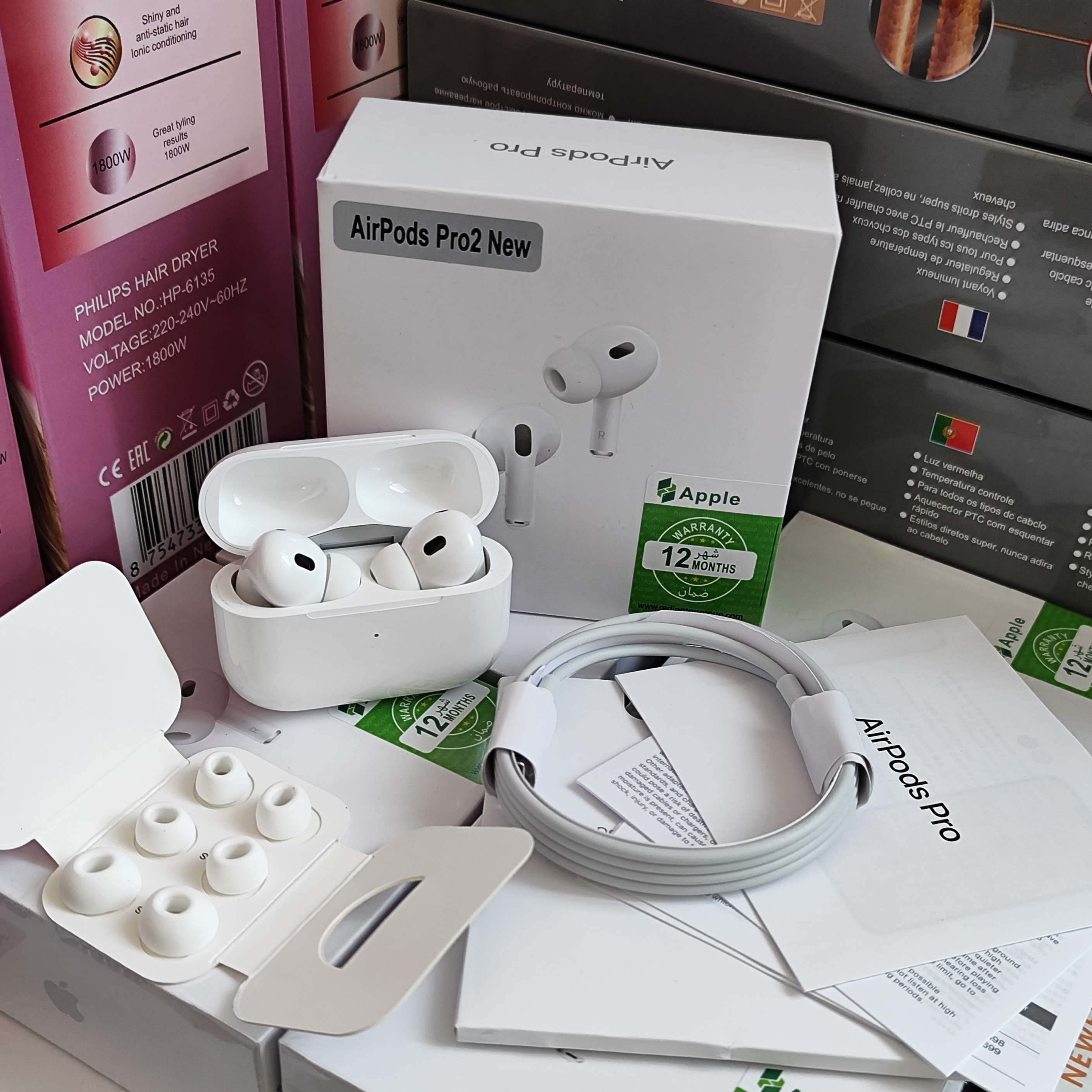 ایرپادپرو 2 تولید ویتنام Airpods Pro 2 همه چی فعال با 12 ماه گارانتی شرکت اماراتی
